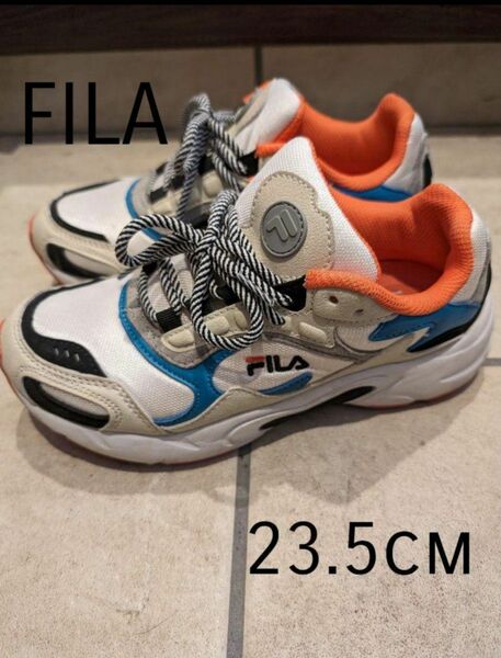 FILA　スニーカー　23.5　5RM00533