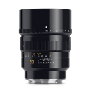 . Takumi optics TTArtisan 90mm f/1.25 Nikon Z mount Nikon lens nikon single burnt point lens middle seeing at distance portrait 