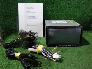 N224-34　クラリオン　NX713　メモリ　4×4地デジ内蔵ナビ　2013年　取説セット　手渡し不可商品