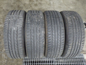 T224-25　ラジアルタイヤ　MAXTREK　MAXIMOUS M1　215/55R17　2018年　4本セット