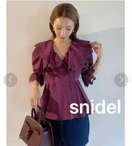 美品☆SNIDEL☆オーバーカラーエンブロイダリーブラウス