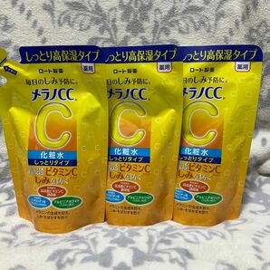 3袋　メラノCC 薬用 しみ対策美白化粧水 しっとりタイプ つめかえ用【メラノCC】