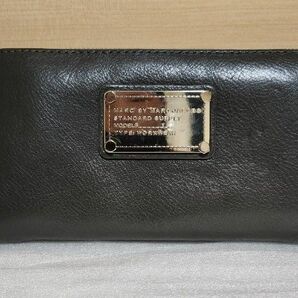 外見綺麗●MARC BY MARC JACOBS●長財布カーキグレー●ウォレットマークバイマークジェイコブス MARCJACOBS