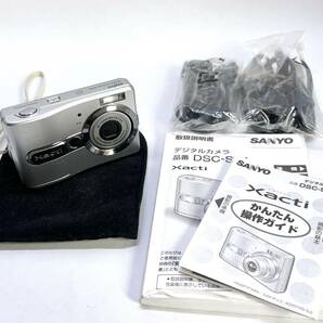 SANYO デジタルカメラ Xacti DSC-S75 サンヨー デジカメ 三洋電機株式会社 通電確認のみ ジャンクの画像2
