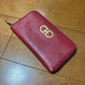 フェラガモ 長財布 財布 レッド