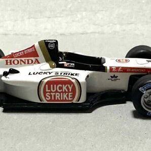 トミカ モディファイ品 2005年 BARホンダ007 No.4 佐藤琢磨 LUCKY STRIKEの画像4