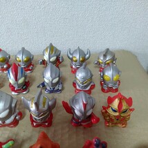 希少　ウルトラマン　ウルトラ怪獣　ソフビ指人形　大量セット　フィギュア　ジャンク　円谷　昭和レトロ　カネゴン　特撮　0430-D4-TA2_画像3