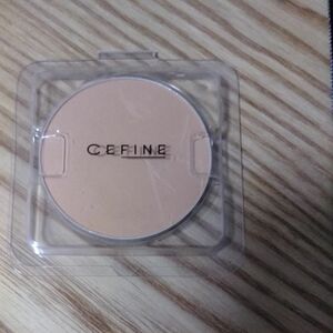 CEFINE セフィーヌ　シルクウェットパウダー　OC100　未使用　外装箱なし