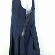 1円 ジャンパースカート 紐タイ 165BS バスト98 ウエスト86 夏物 女子 学生服 中学 高校 紺 制服 中古 ランクC NA0288_画像3