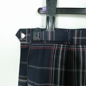 1円 スクールスカート 大きいサイズ 夏物 w75-丈53 チェック 中学 高校 プリーツ 学生服 制服 女子 中古 IN5752の画像3