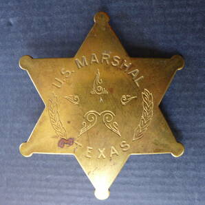 ★ 当時物 中古 U.S. MARSHAL TEXAS 保安官 真鍮製バッチ ★の画像1