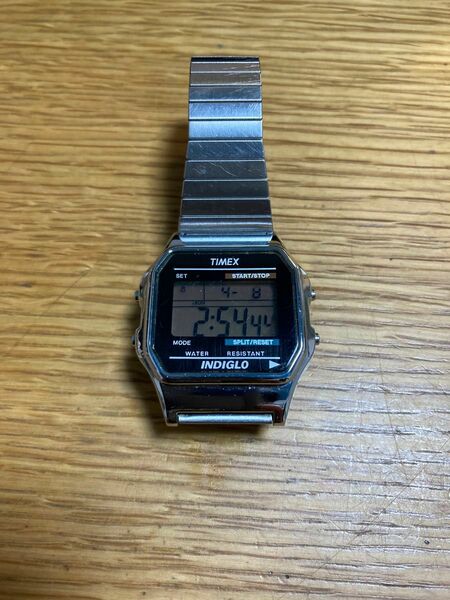 TIMEX レトロ　腕時計