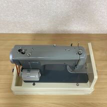 RICCAR リッカー MODEL RW-6G レトロミシン アンティークミシン 手工芸 手芸 ハンドクラフト 裁縫道具 裁縫 ペダル付き 4 カ 5624_画像10