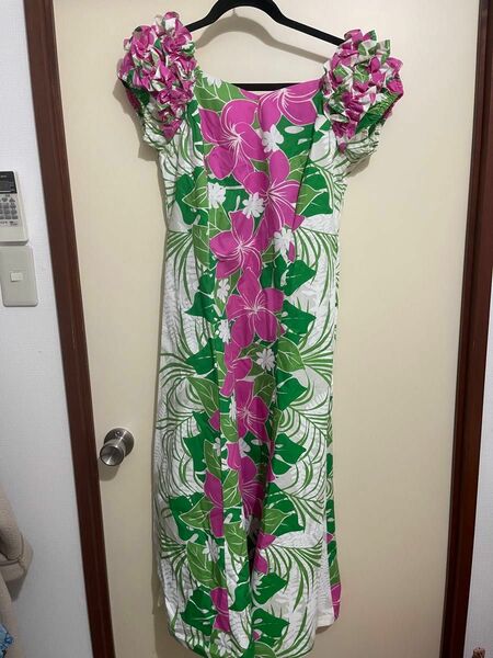 お値下げ済み　ハワイ　白ピンク緑　 ワンピース　ドレス
