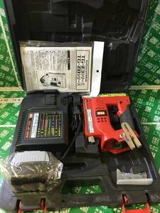 【中古品】MAX(マックス) 14.4vバッテリータッカ 【T3ステープル対応機】 TG-Z3-BC/ITI9YWKJ9NCO