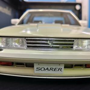 IG0372 1/18 Toyota Soarer 3.0 GT Limited (GZ10) White Two‐toneの画像2