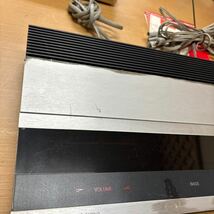 TA-640☆120サイズ☆ B&O Bang & Olufsen ベオマスター 2400 レシーバー チューナーアンプ Beomaster 通電確認のみ_画像4