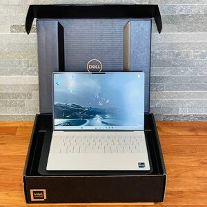 DELL XPS Core i7 office オフィス　Windows11 カメラ　ノートパソコン　pc