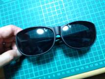 オーバーサングラス　黄砂、花粉対策　メガネの上からかけられるサングラス　未使用品_画像3
