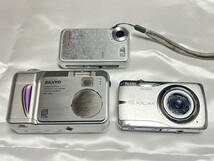 CASIO SANYO Panasonic コンパクトデジタルカメラ コンデジ 3台まとめて 動作未確認 ジャンク_画像1
