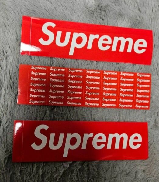 Supremeシュプリームボックスロゴミニボックスロゴステッカー３枚セット