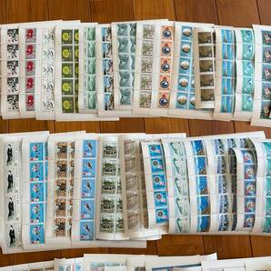 未使用 切手 記念切手 近代美術シリーズ 15円×1140枚 総額「17,100円分」の画像2