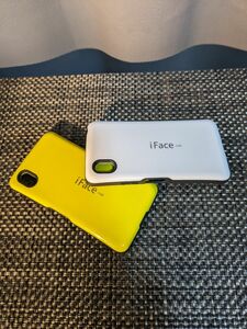 スマホケース　iFace mall Sony Xpdria AceIII