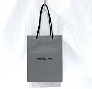 美品 上質 BALENCIAGA バレンシアガ 小さめ 紙袋 横20cm ショッパー グレー ロゴ入り P915