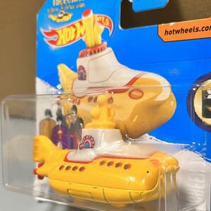 ショートカード ホットウィール ザ ビートルズ イエロー サブマリン THE BEATLES YELLOW SUBMARINE の画像2