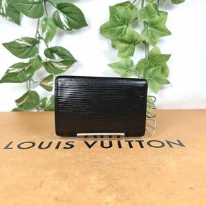 1円 LOUIS VUITTON ルイヴィトン エピ キーケース ミュルティクレ6 シリアルナンバー CA0956ブラック × レッド 男女兼用の画像2