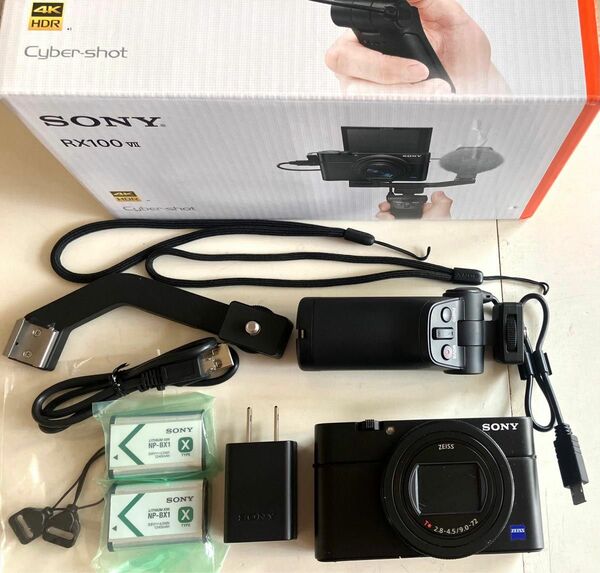 【新品同様☆箱・付属品有り】SONY Cyber-shot DSC-RX100M7G シューティンググリップキット