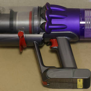 【中古】dyson SV18 digital slim コードレス 掃除機【ダイソン】の画像3