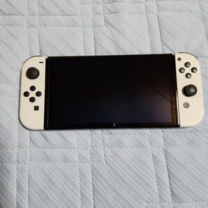 Nintendo Switch有機ELモデル ジョイコンホワイト　任天堂純正