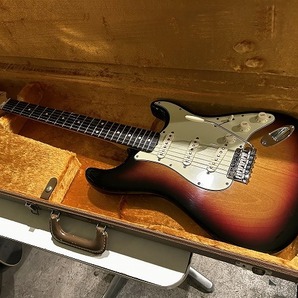 Rare! Fender USA Vintage Hot Rod '62 Stratocaster ラッカーフィニッシュ 2007年製 ファットでブリリアント＆ホットなグッドサウンドの画像9