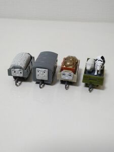 カプセルプラレール　トーマス貨車＆小物セット