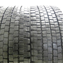 中古タイヤ 245/70R19.5 136/134J DUNLOP SP001 スタッドレスタイヤ 4本セット 大型 中古 19.5インチ_画像3