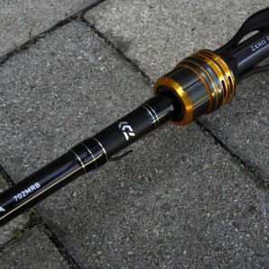 ★太径肉薄軽量・高感度設計！パワフル！DAIWA/ダイワ/タトゥーラ 702MRB・K(2.13m/2pcs/110g/Lure1/4-3/4oz/Line8-20lb)23,039円美品格安の画像3