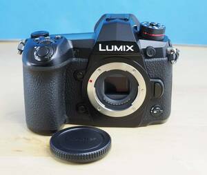 パナソニック　LUMIX　G9PRO　きれい　予備電池（純正）付いています