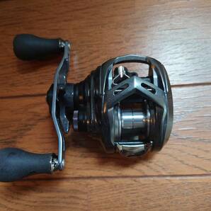 ★ダイワ DAIWA 20アドミラA 20ADOMIRA A 100XHL 左ハンドル ７回使用品 ★の画像2