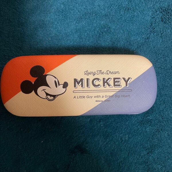 ミッキーマウス　メガネケース　TOKYO Disney land sea メガネ拭き付き　美品