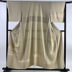 付下げ 身丈154.5cm 裄丈67.5cm L 袷 霞 葉柄 金糸 金銀彩 ベージュ 正絹 秀品 一つ紋 【中古】