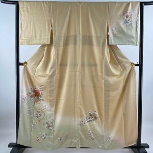 付下げ 身丈159cm 裄丈64cm M 袷 花籠 流水 金彩 ぼかし ベージュ 正絹 美品 優品 【中古】