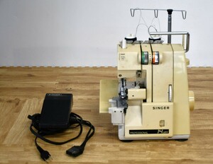 NY4-41【現状品】SINGER　ロックミシン　PROFESSIONAL　14U811　シンガー　ミシン　家庭用ミシン　ハンドクラフト　動作確認済　中古品