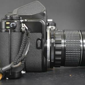 W4-61 ASAHI PENTAX アサヒ ペンタックス 6×7 中判フィルムカメラ SMC PENTAX-6×7 1:4 55mm 木製グリップ 付属品 動作未確認 現状品の画像6