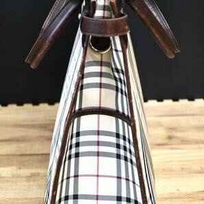 NY4-225【現状品】BURBERRY ノバチェック トートバッグ バーバリー ロゴプレート バッグ ハンドバッグ 約41㎝×35㎝×15㎝ 中古品の画像3