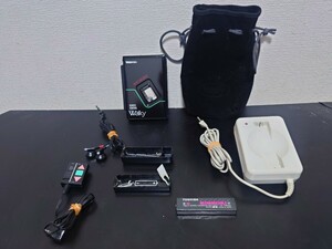 即決　希少　当時物　送料無料　コレクターズアイテム　新品同様未使用品　東芝　ステレオカセットプレーヤー　Waiky 　KT GS3　付属品多数