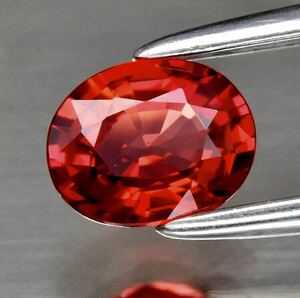 VVS 天然レディシオレンジサファイア 0.48 Ct カラット