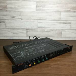 『ジャンク品扱い』Roland ローランド デジタルディレイ SDE-1000 本体のみ 現状品/ギターエフェクターの画像1