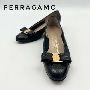 ☆美品☆ Salvatore Ferragamo サルバトーレフェラガモ ヴァラリボン パンプス 靴 レザー 革 黒 ブラック 5C 22.5cm ヒール3.5cm