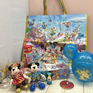 ◇ディズニー 《大量セット》周年グッズ 10点 ミッキー ミニー ぬいぐるみバッジ ショッピングバッグほか 3P138 【80】の画像1